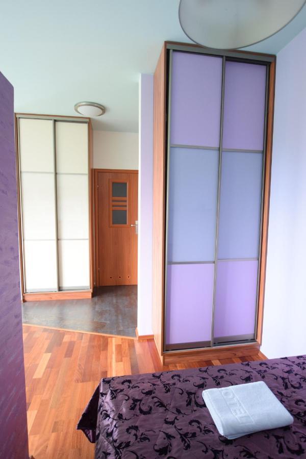 Elegant Apartment Arkadia Warschau Buitenkant foto